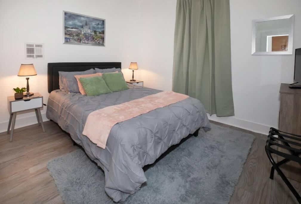 Beautifully Updated New Orleans Home Экстерьер фото
