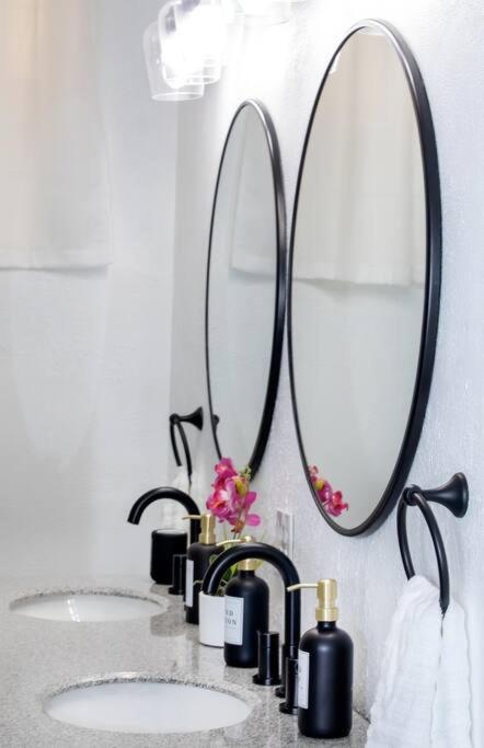 Beautifully Updated New Orleans Home Экстерьер фото